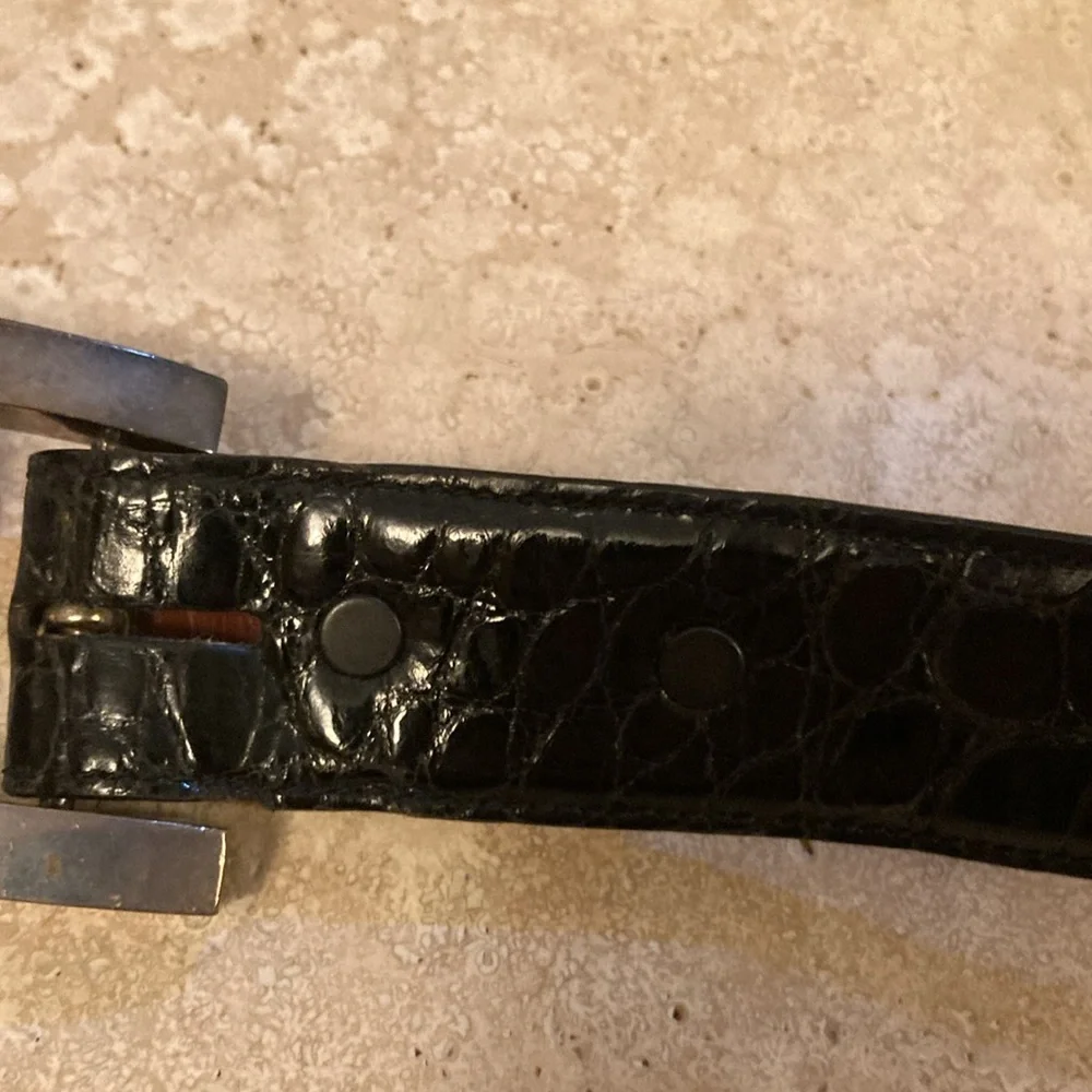 Kieselstein-Cord Sun with Black Alligator Belt, Size 3. - Picture 3 of 9